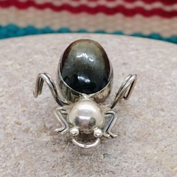Vtg Iguala EML Mexico 925 Sterling Silver Spider Bug Brooch Pin Black Obsidian - Picture 5 of 10